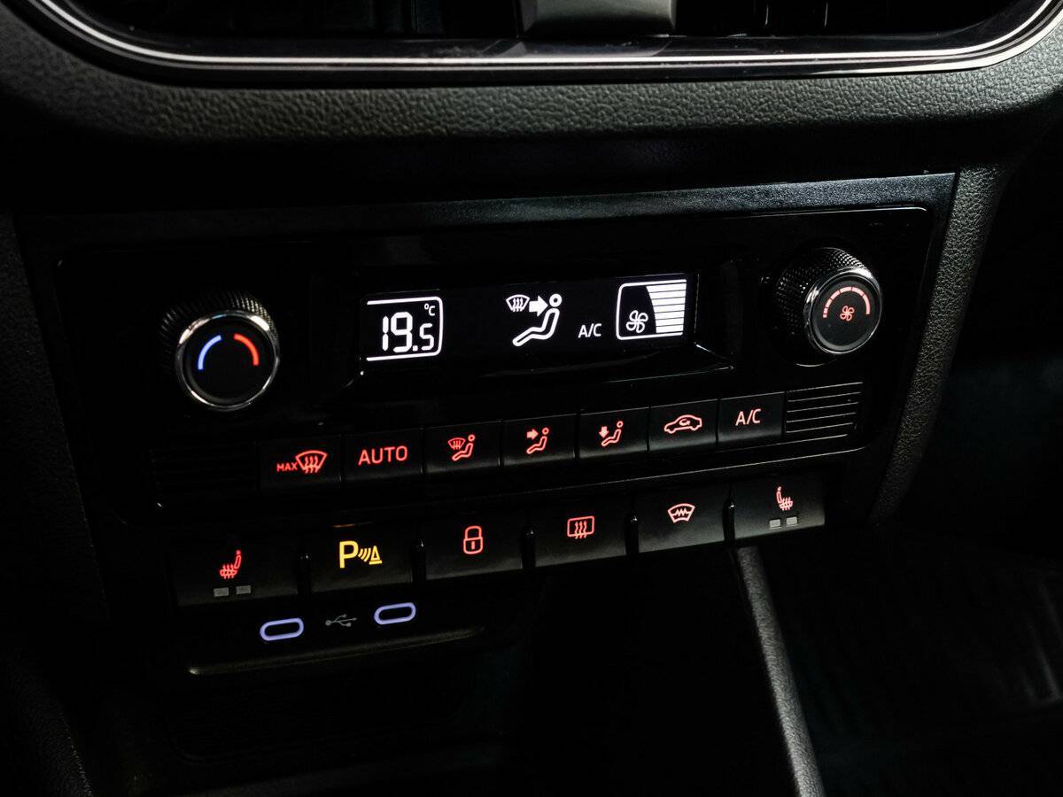 Купить Volkswagen Polo, 2021, 38 748 км, фото №18