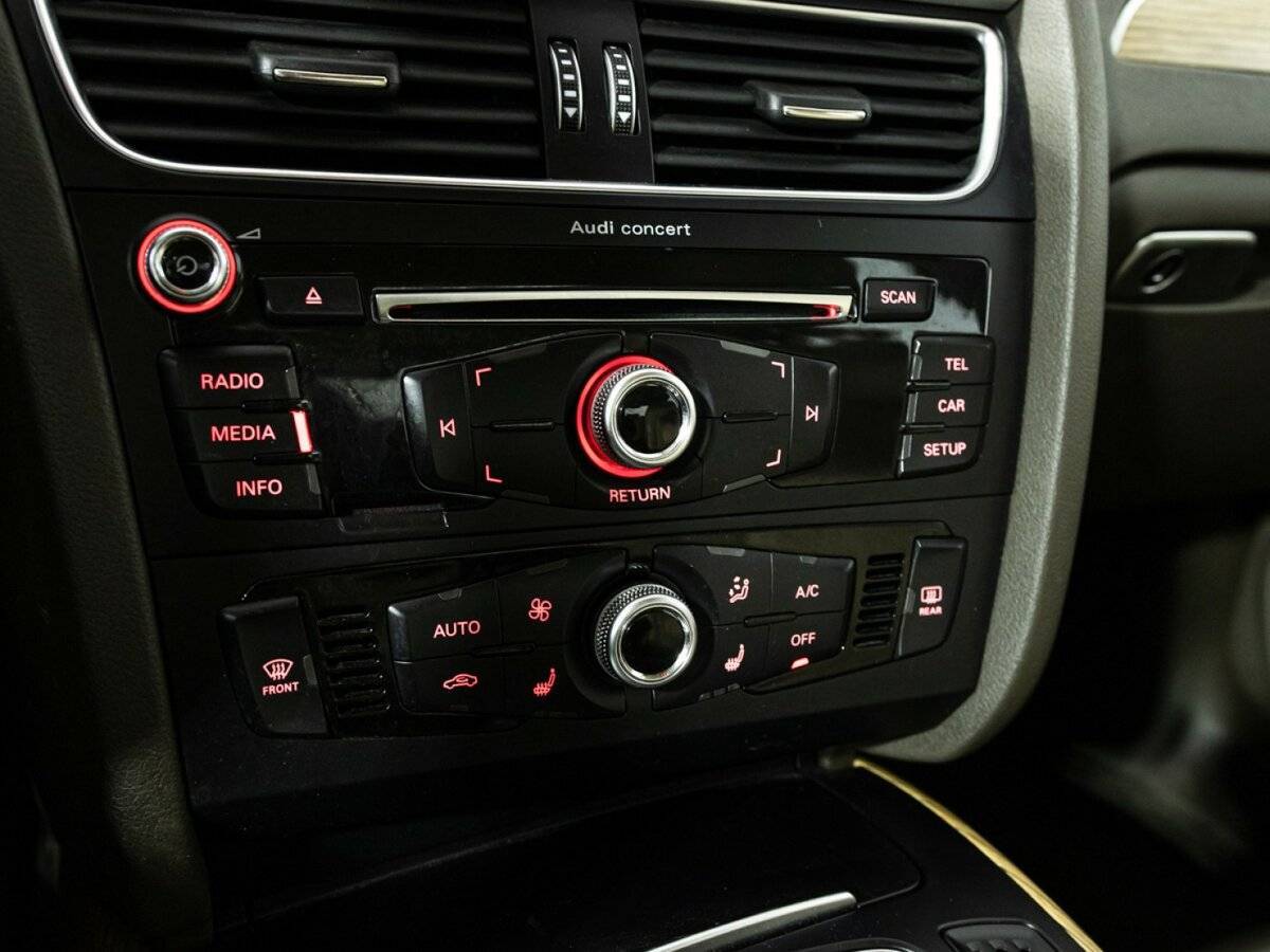 Купить Audi A4, 2015, 95 073 км, фото №16