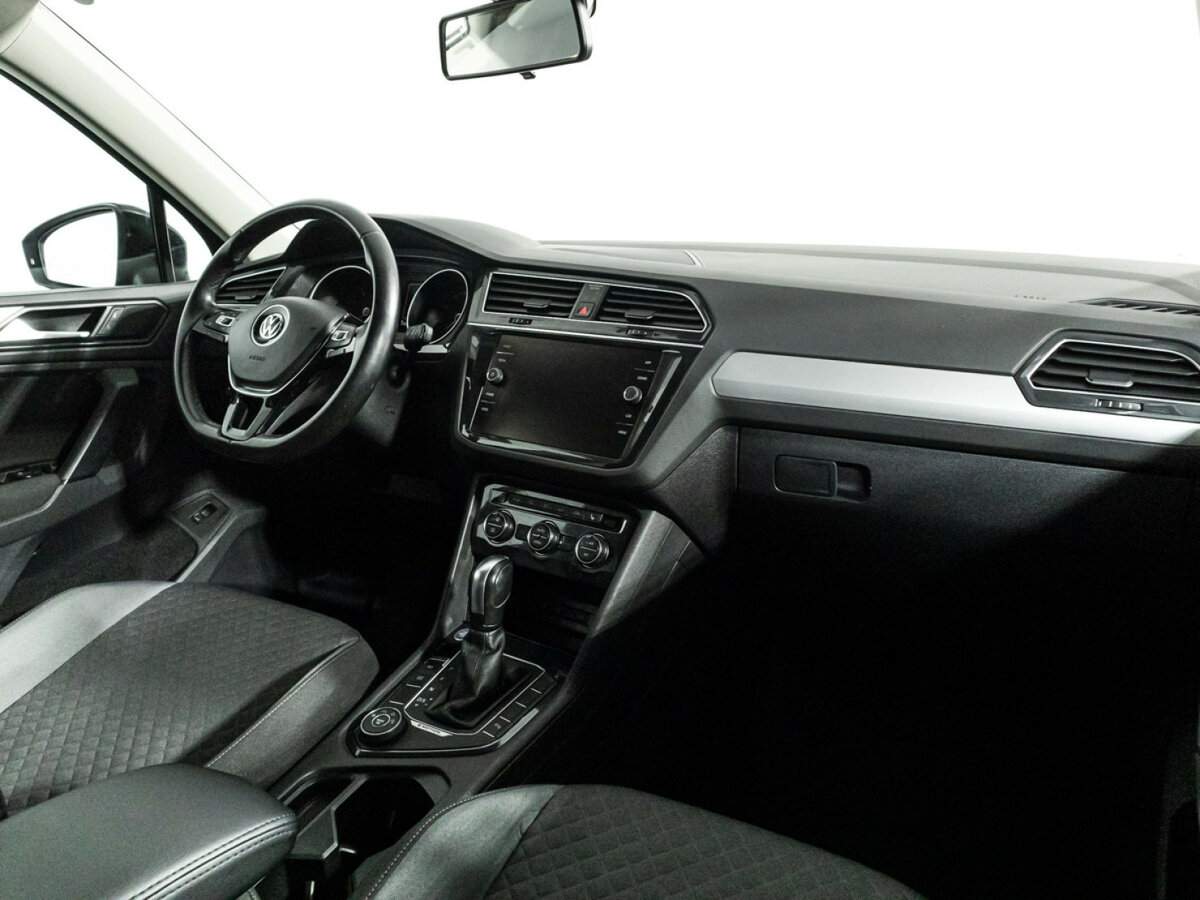 Купить Volkswagen Tiguan, 2020, 115 856 км, фото №9