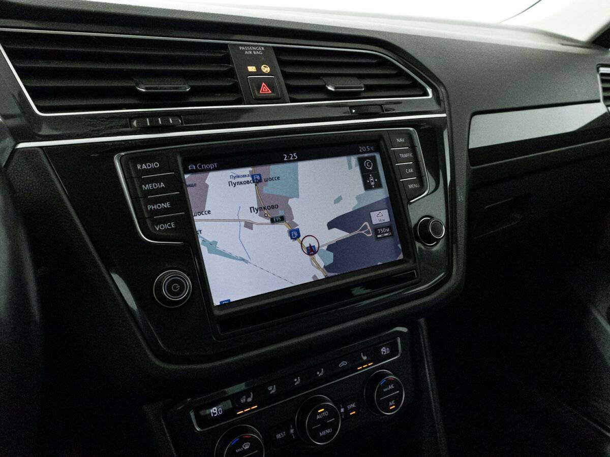 Купить Volkswagen Tiguan, 2017, 140 800 км, фото №17