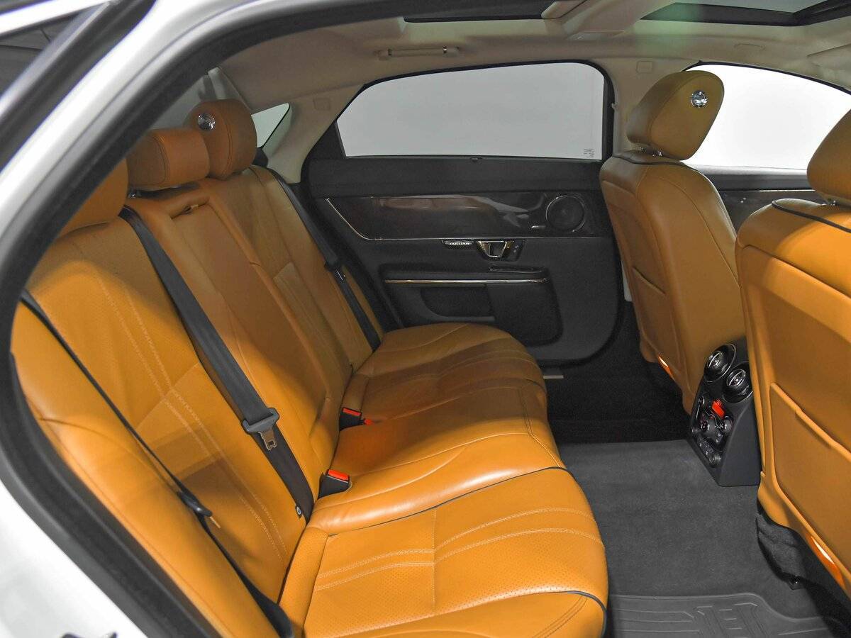 Купить Jaguar XJ, 2016, 118 568 км, фото №17