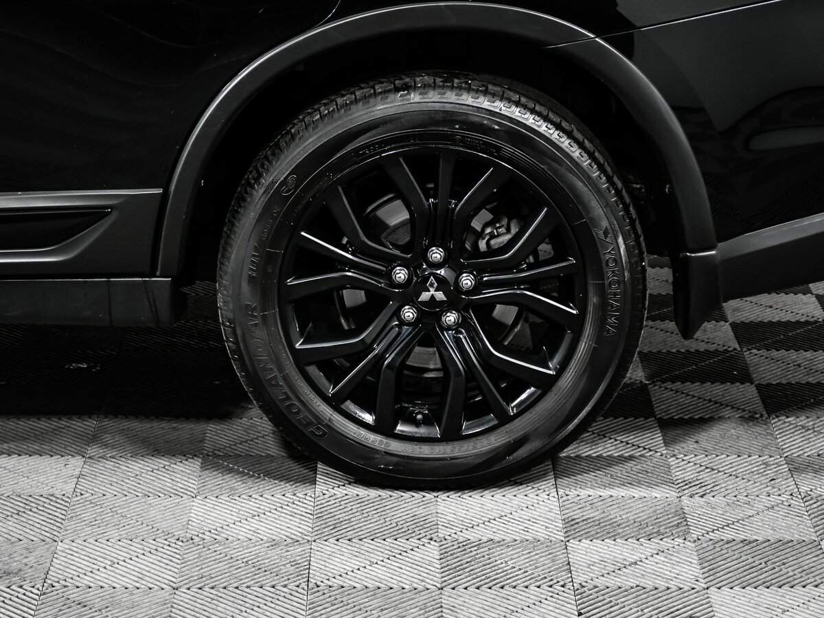 Купить Mitsubishi Outlander, 2020, 100 600 км, фото №14