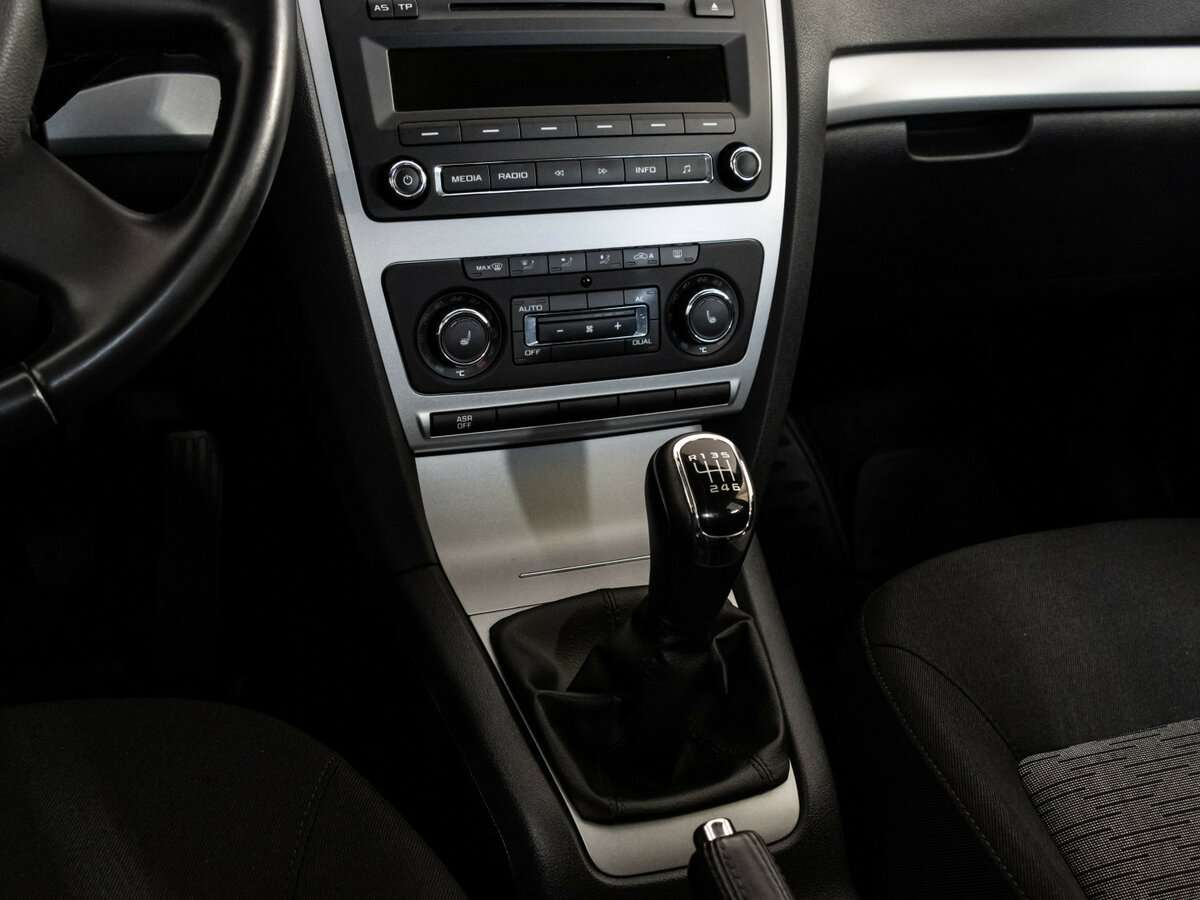 Купить Skoda Octavia, 2012, 100 414 км, фото №10