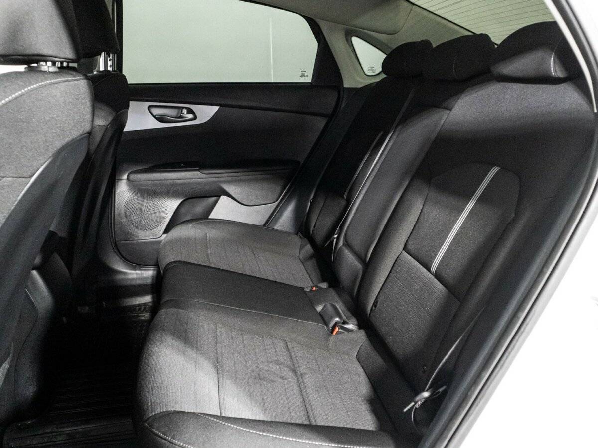 Купить Kia Cerato, 2021, 109 723 км, фото №10