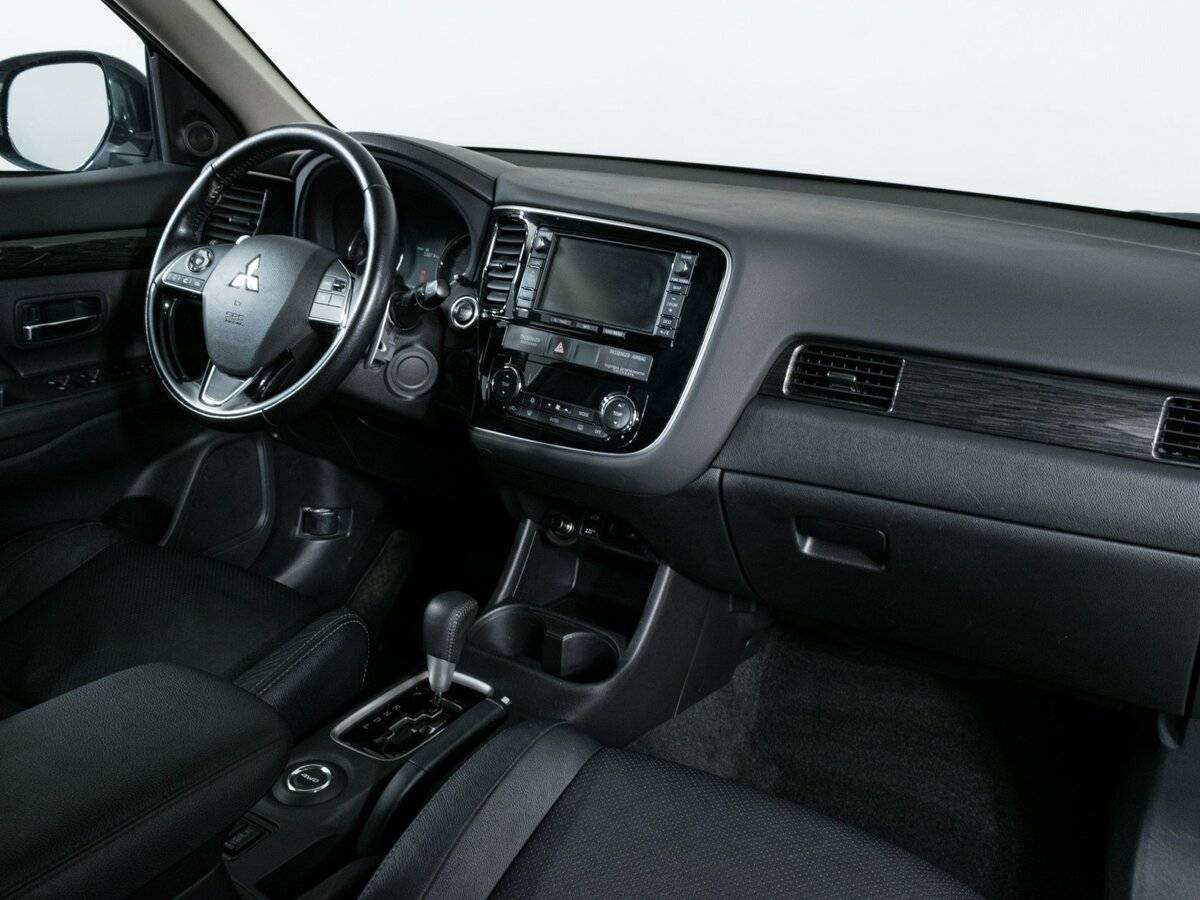 Купить Mitsubishi Outlander, 2015, 92 000 км, фото №9