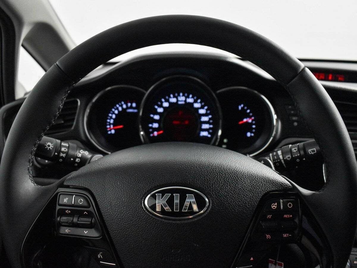 Купить Kia Ceed, 2014, 122 576 км, фото №17