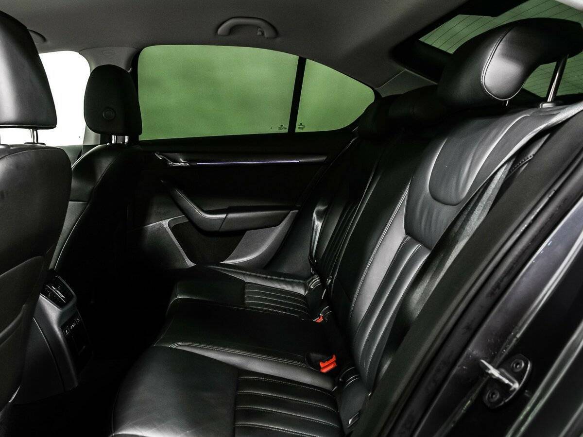 Купить Skoda Octavia, 2017, 151 044 км, фото №12