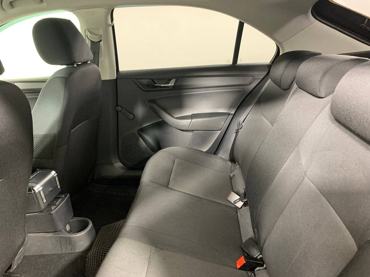 Купить Skoda Rapid, 2018, 152 184 км, фото №17