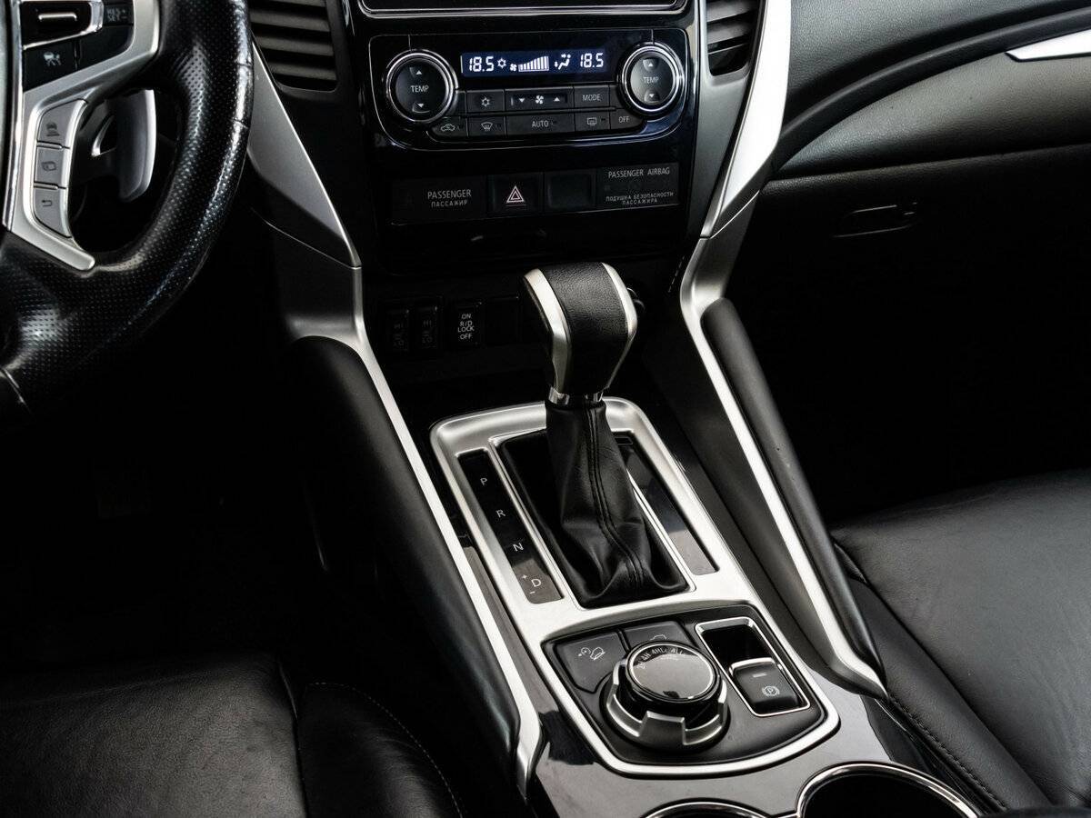 Купить Mitsubishi Pajero Sport, 2019, 200 578 км, фото №15