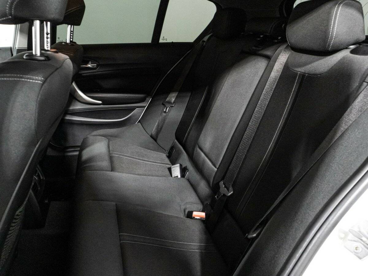 Купить BMW 1 серии 118i, 2018, 108 849 км, фото №10