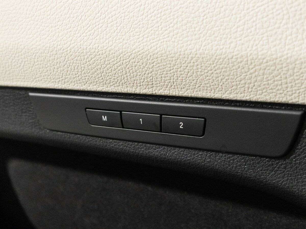 Купить BMW 5 серии Gran Turismo 535i xDrive, 2014, 231 765 км, фото №18