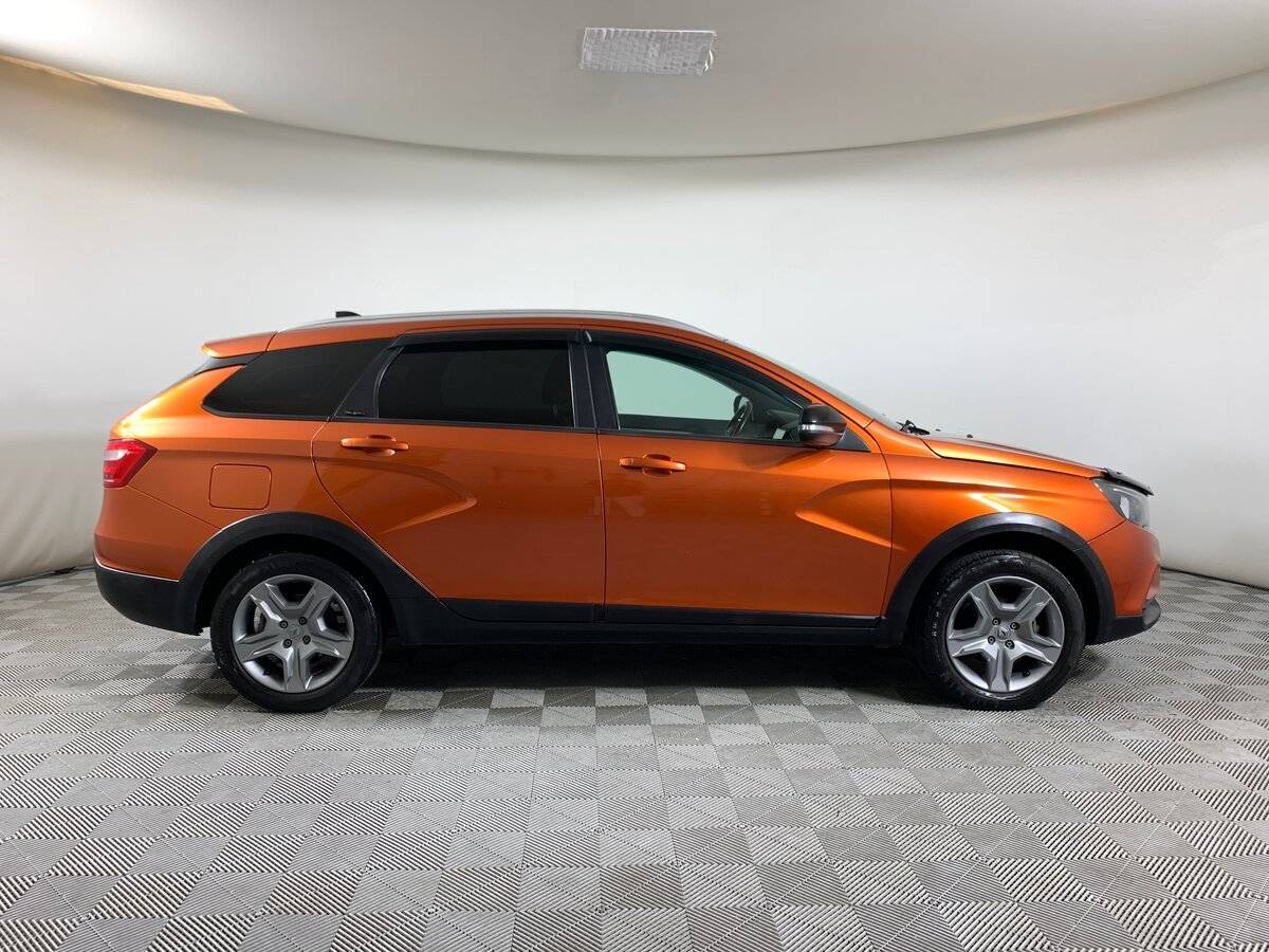 Купить Lada (ВАЗ) Vesta SW Cross, 2021, 101 703 км, фото №4