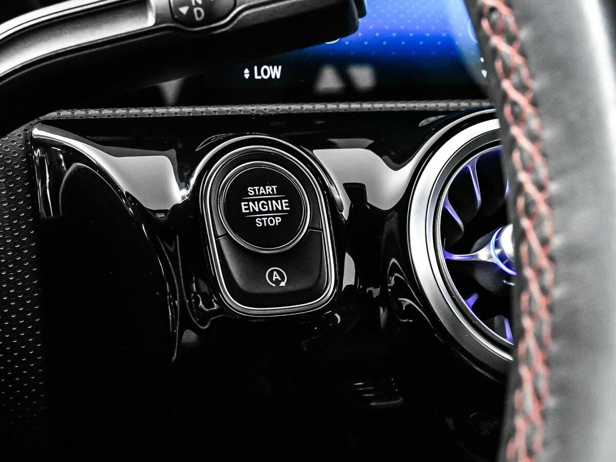 Купить Mercedes-Benz CLA 200, 2020, 128 247 км, фото №14