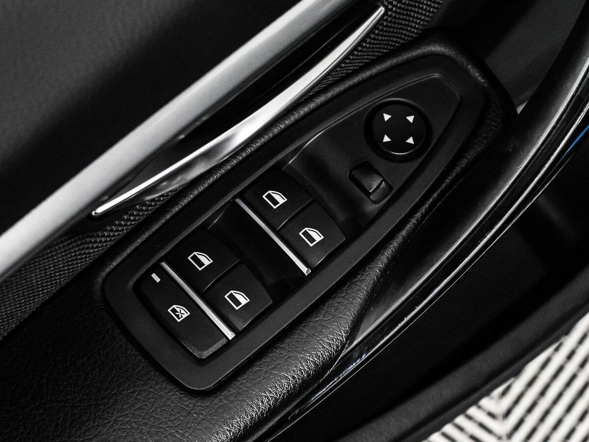 Купить BMW 3 серии 320d xDrive, 2016, 100 400 км, фото №15