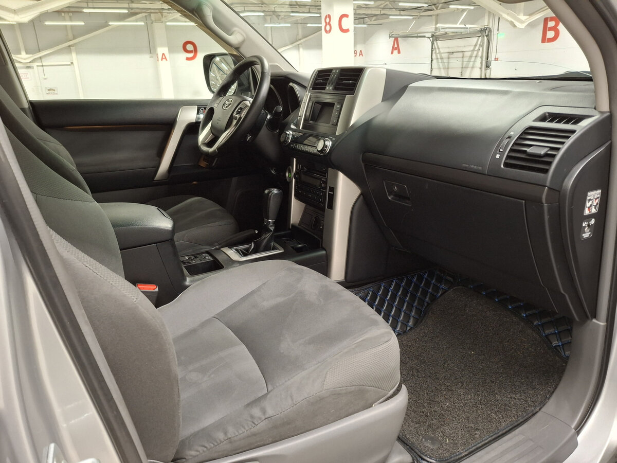 Купить Toyota Land Cruiser Prado 150 Series, 2012, 189 262 км, фото №11