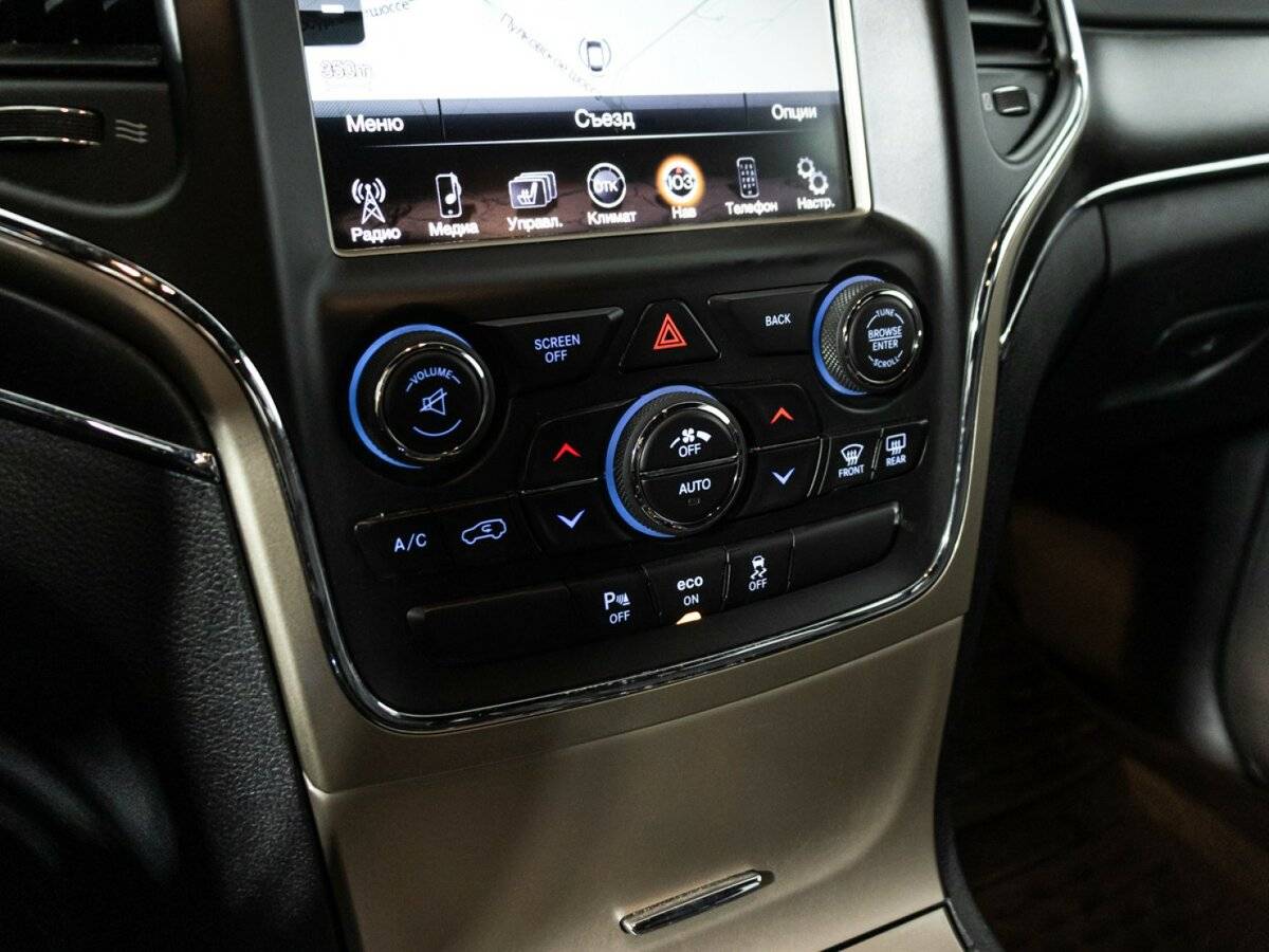 Купить Jeep Grand Cherokee IV (WK2) Рестайлинг, 2015, 126 000 км, фото №19