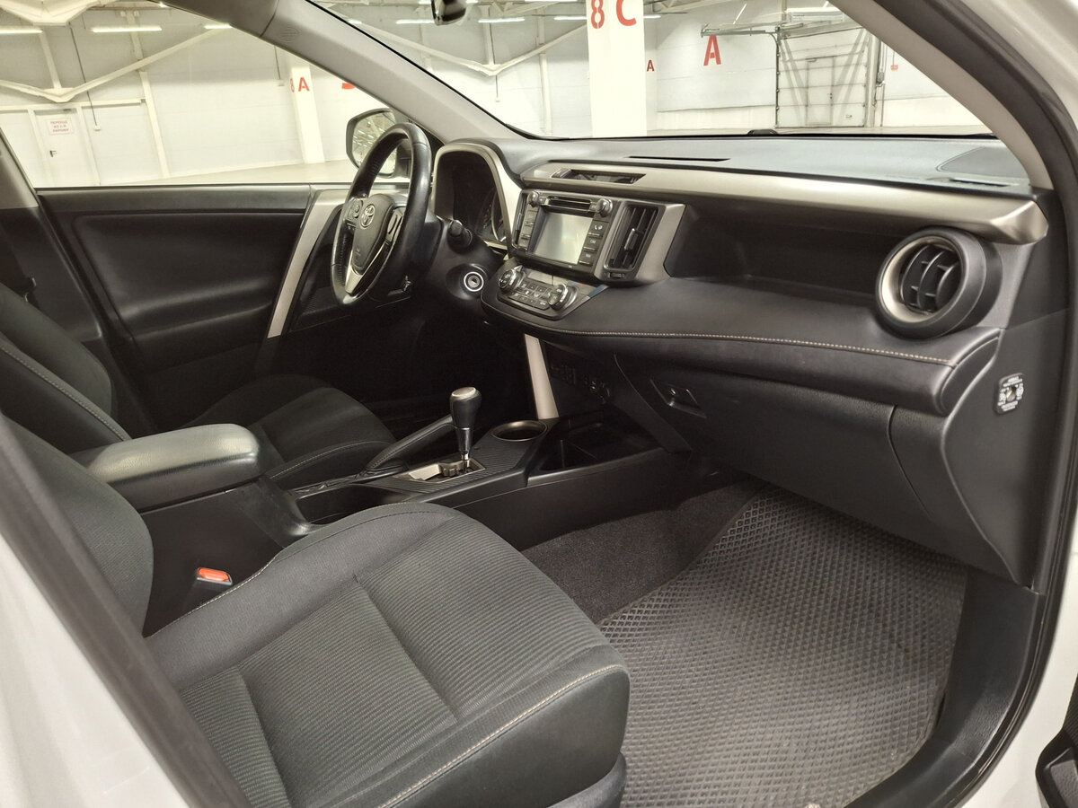 Купить Toyota RAV4 IV (XA40), 2014, 141 969 км, фото №11