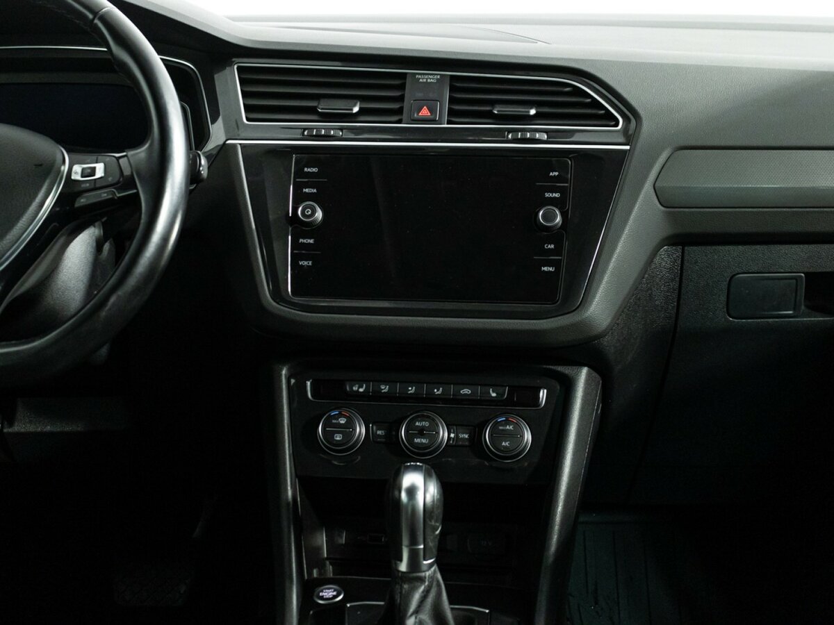Купить Volkswagen Tiguan II, 2019, 150 653 км, фото №12