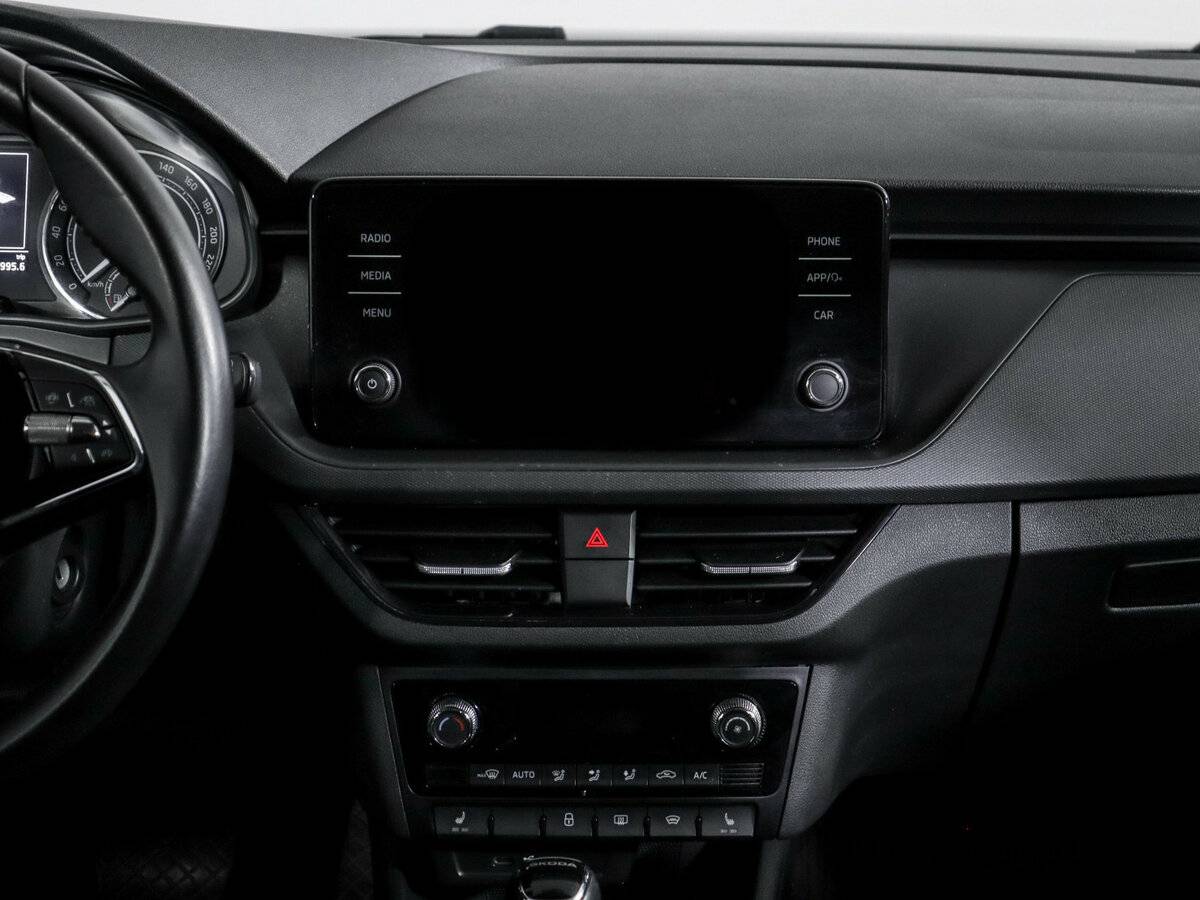 Купить Skoda Rapid II, 2020, 43 000 км, фото №11