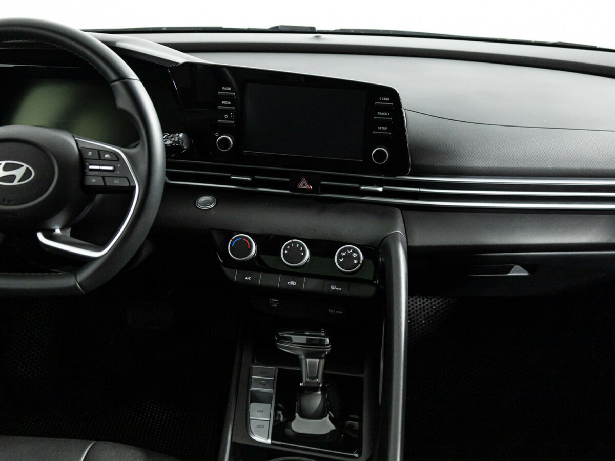 Купить Hyundai Elantra VII (CN7) Рестайлинг, 2023, 29 459 км, фото №14