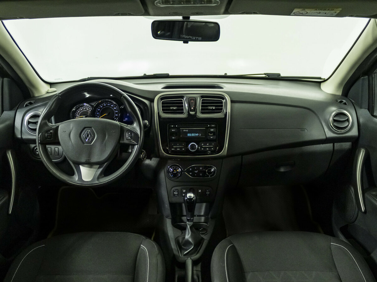 Купить Renault Sandero Stepway II, 2015, 50 874 км, фото №13