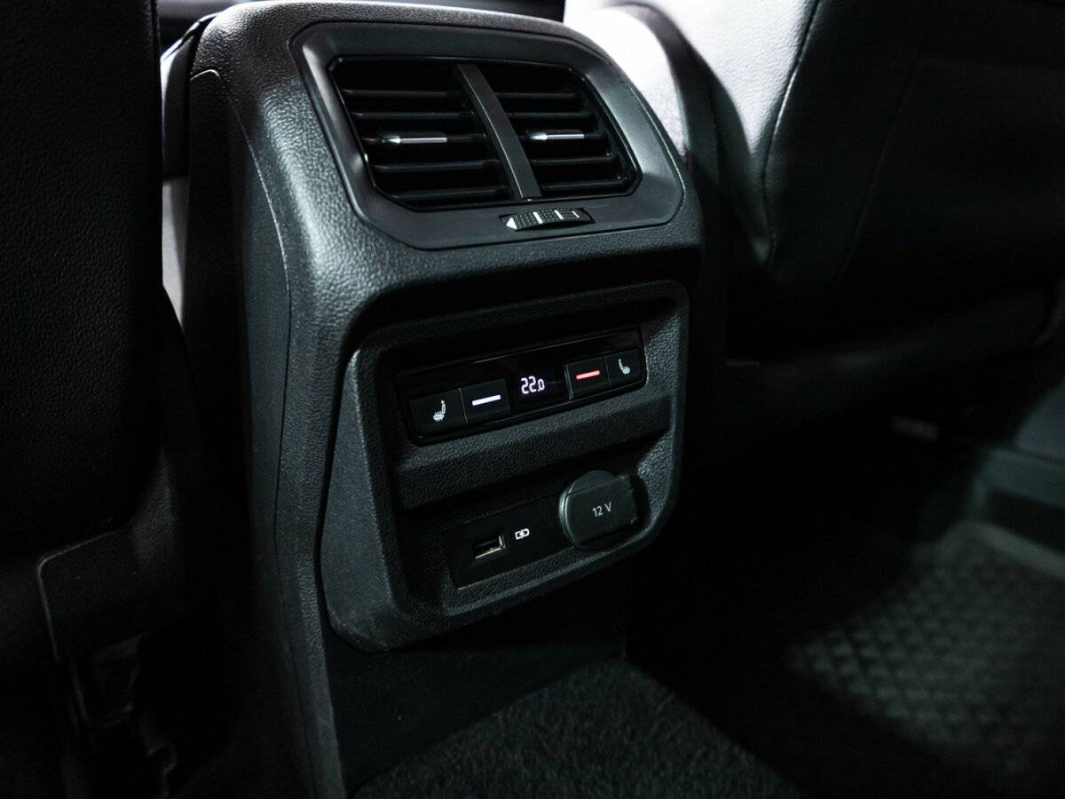 Купить Volkswagen Tiguan II, 2018, 125 644 км, фото №19