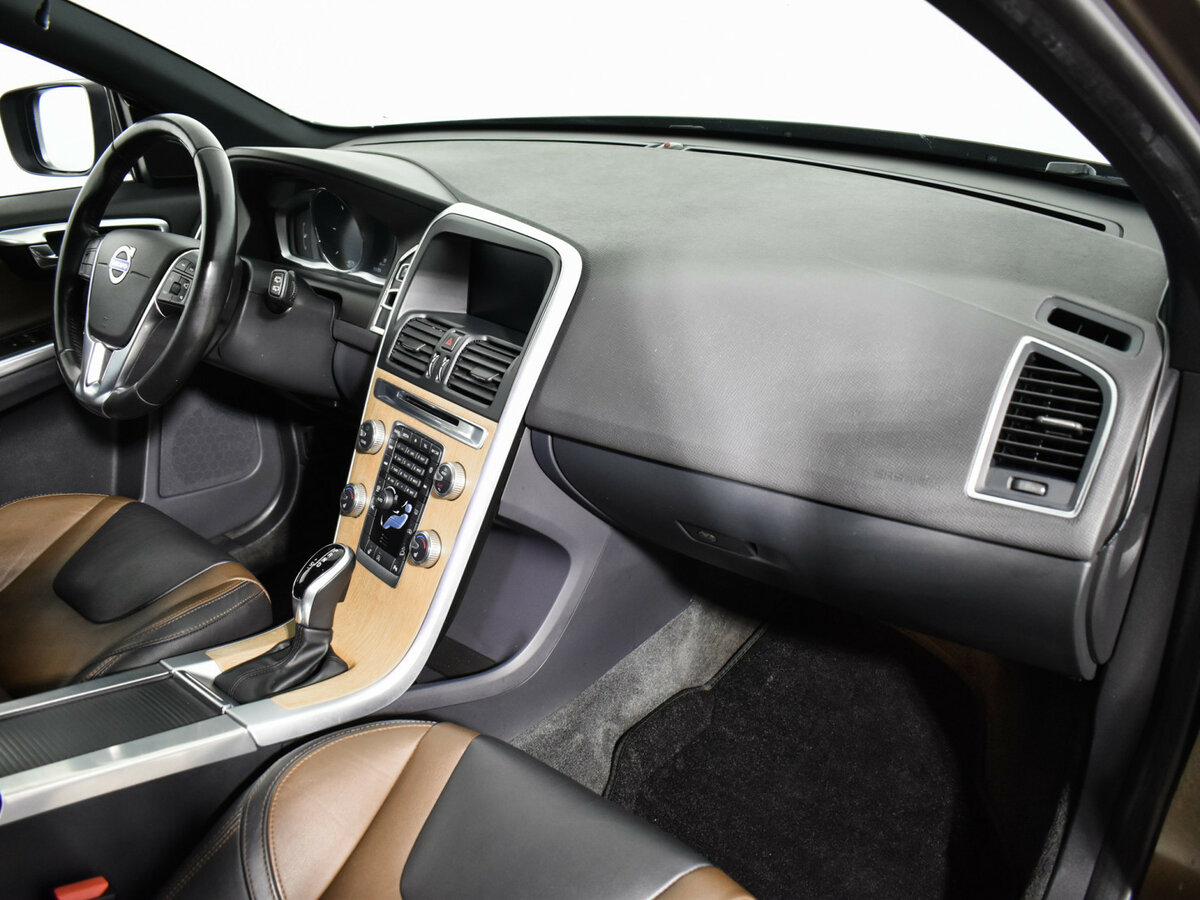 Купить Volvo XC60 I Рестайлинг, 2017, 167 000 км, фото №11