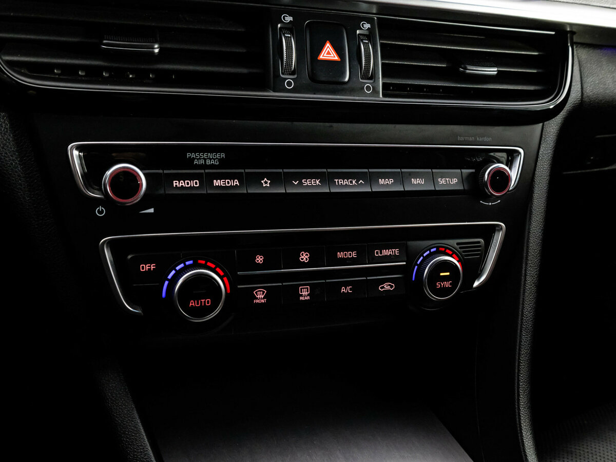 Купить Kia Optima IV Рестайлинг, 2018, 98 052 км, фото №19