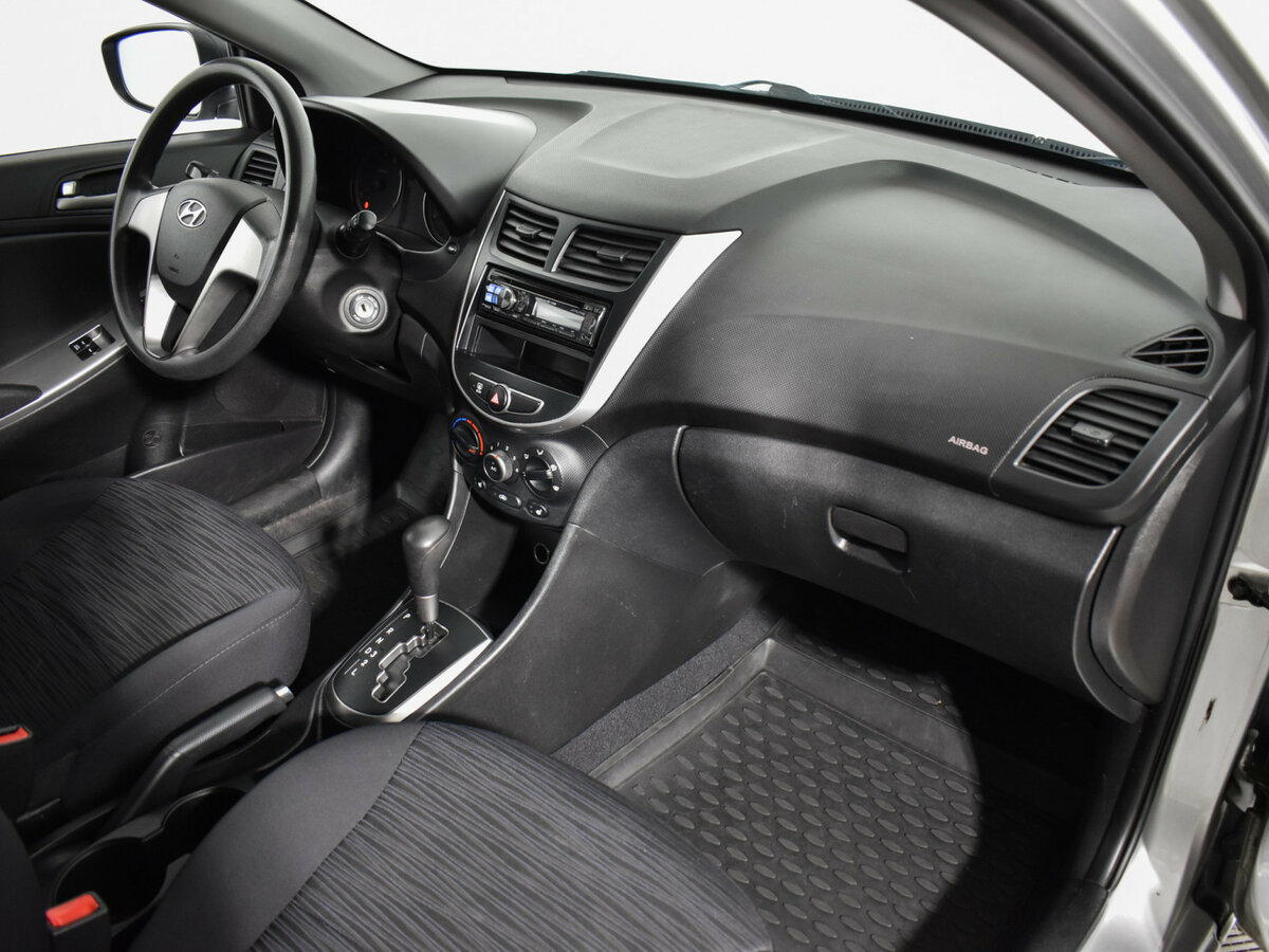 Купить Hyundai Solaris I Рестайлинг, 2015, 79 094 км, фото №12